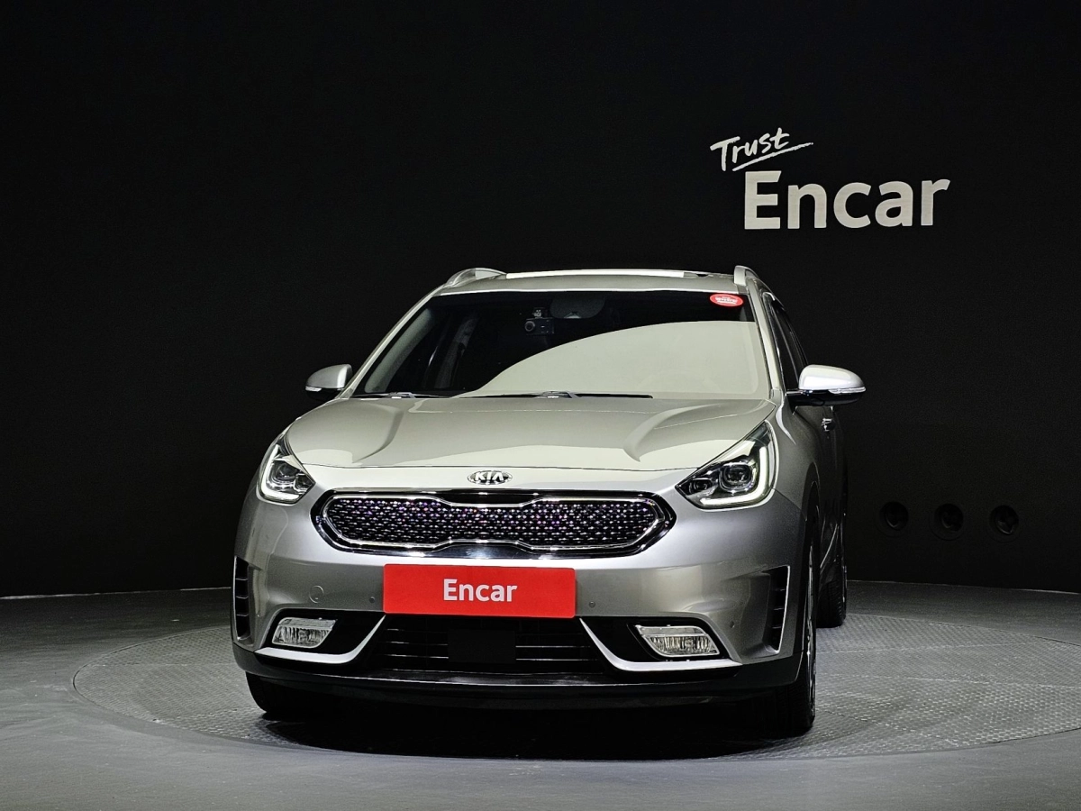 KIA NIRO