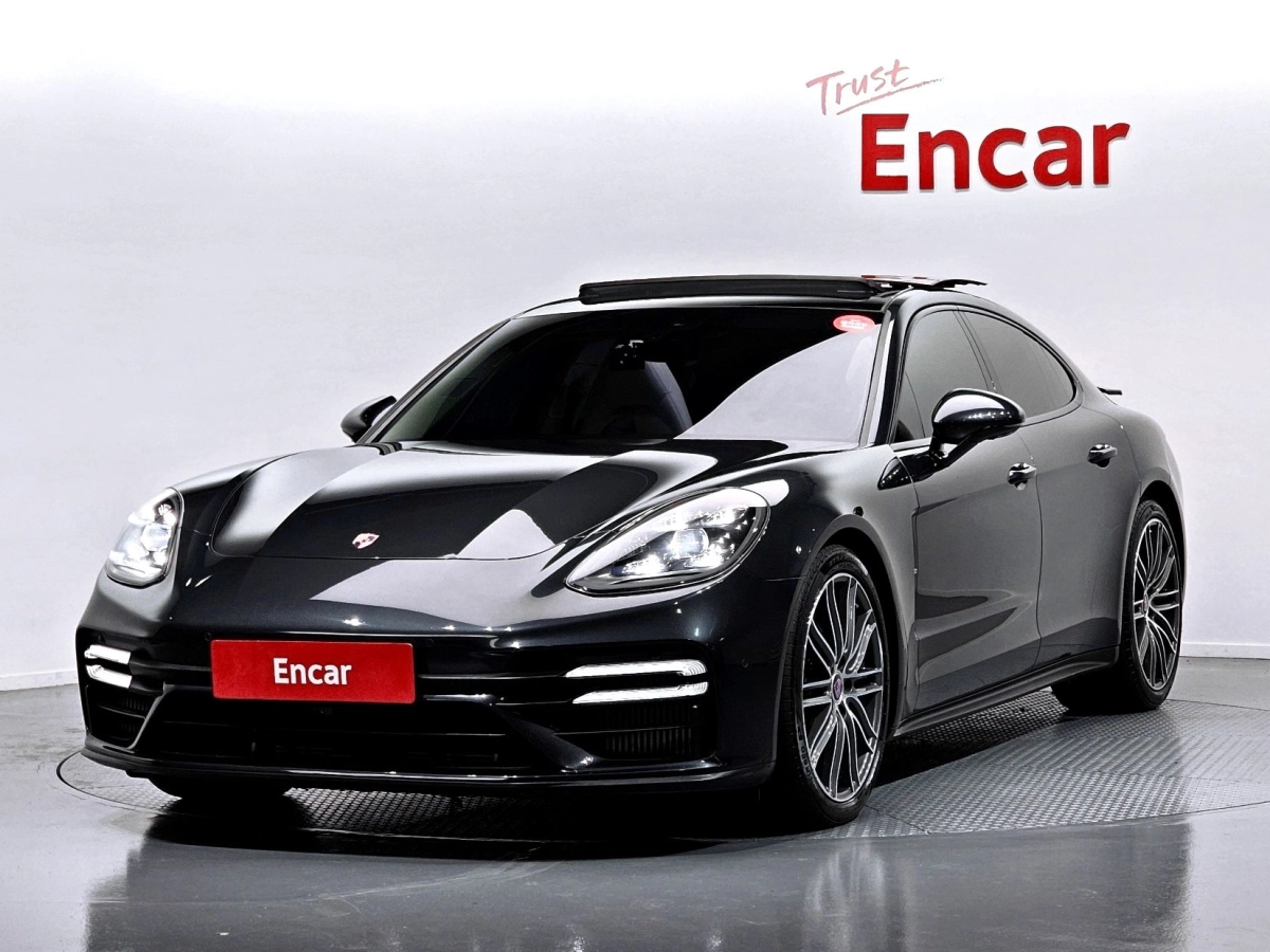 PORSCHE PANAMERA 971