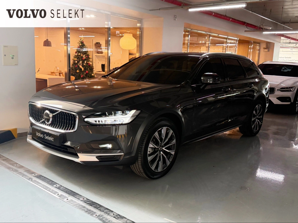 VOLVO V90 CROSS COUNTRY