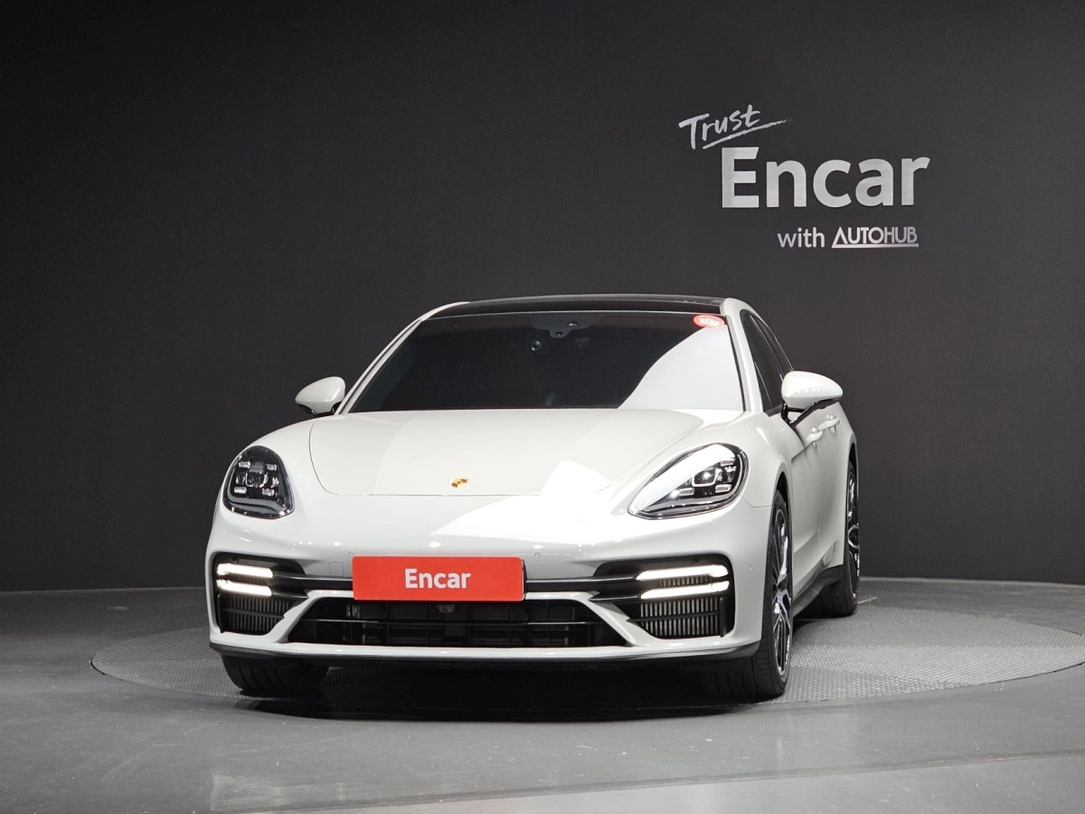 PORSCHE PANAMERA 971