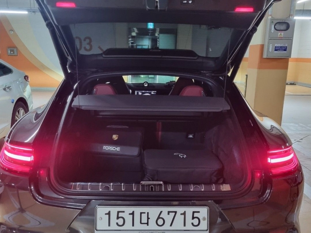 PORSCHE PANAMERA 971