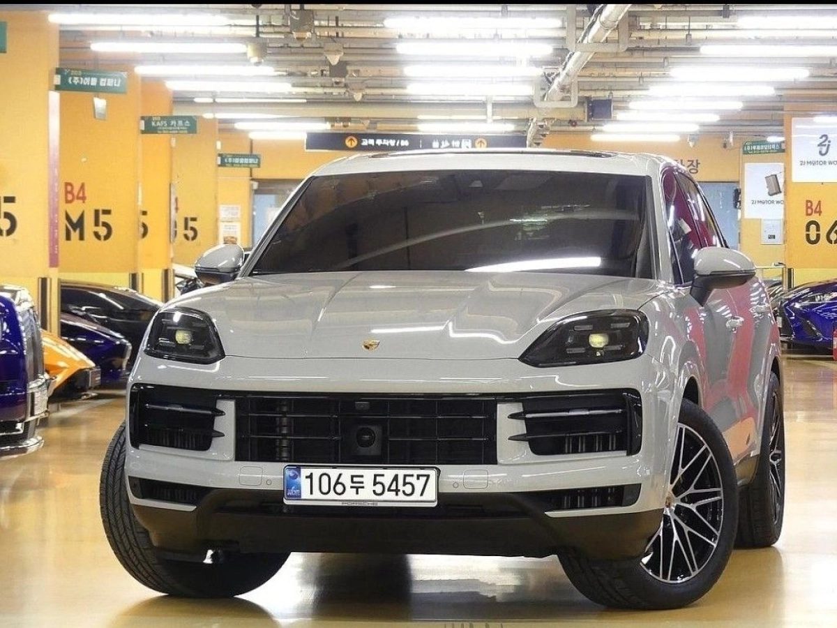 PORSCHE CAYENNE PO536