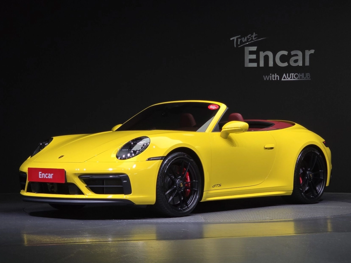 PORSCHE 911 992  2023