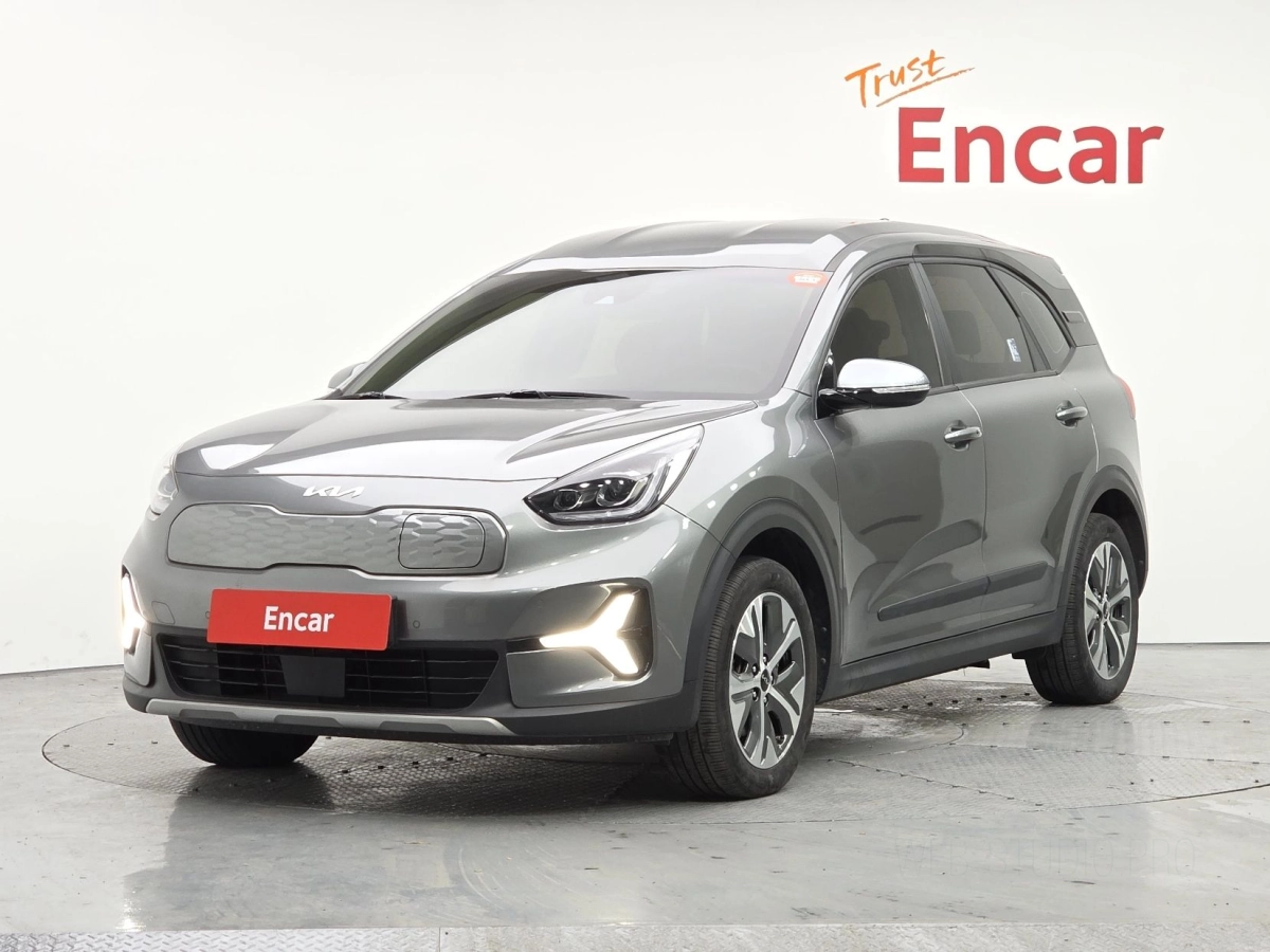 KIA NIRO PLUS
