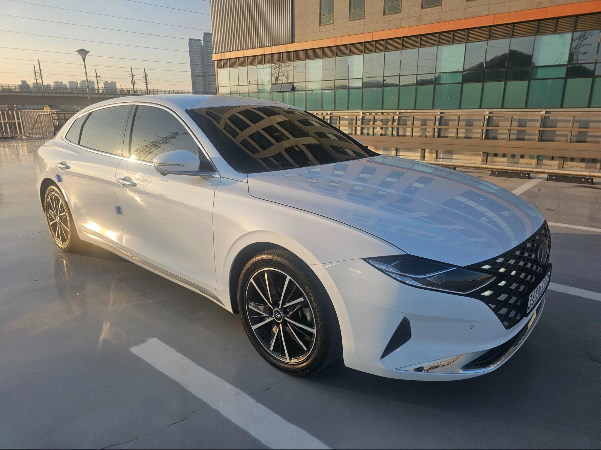 HYUNDAI GRANDEUR IG