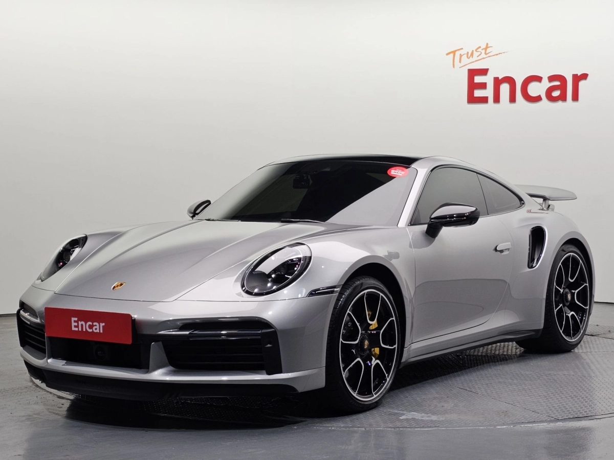 PORSCHE 911 992  2023