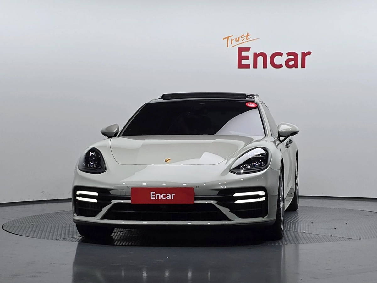 PORSCHE PANAMERA 971