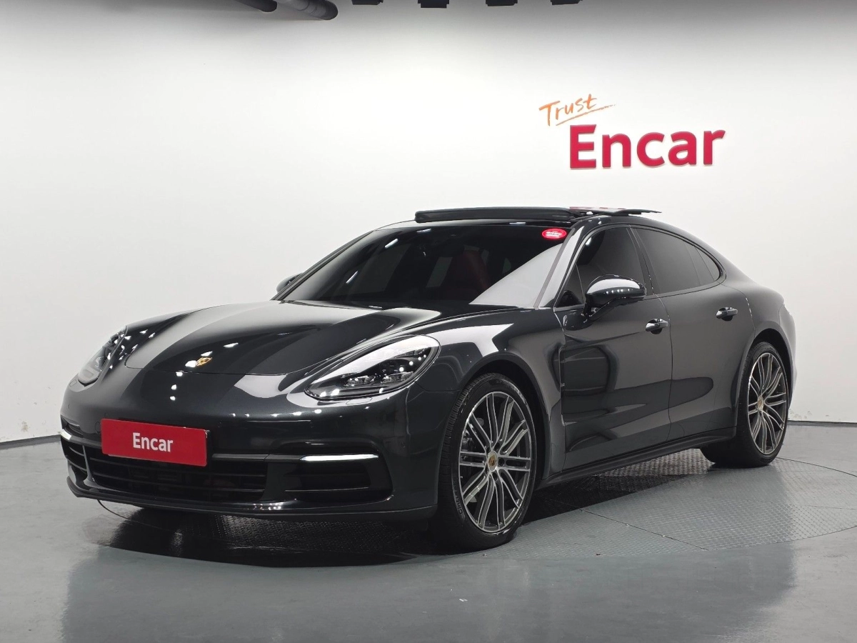 PORSCHE PANAMERA 971