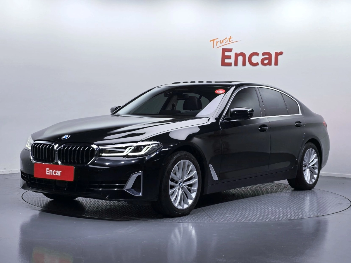 BMW 5-SERIES G30 2021