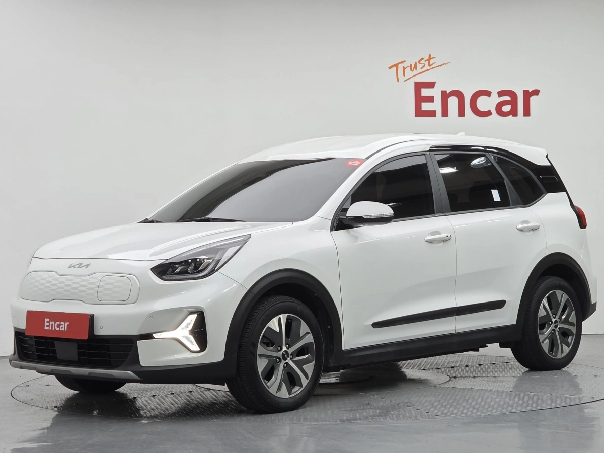 KIA NIRO PLUS
