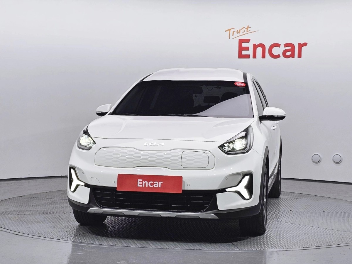 KIA NIRO PLUS