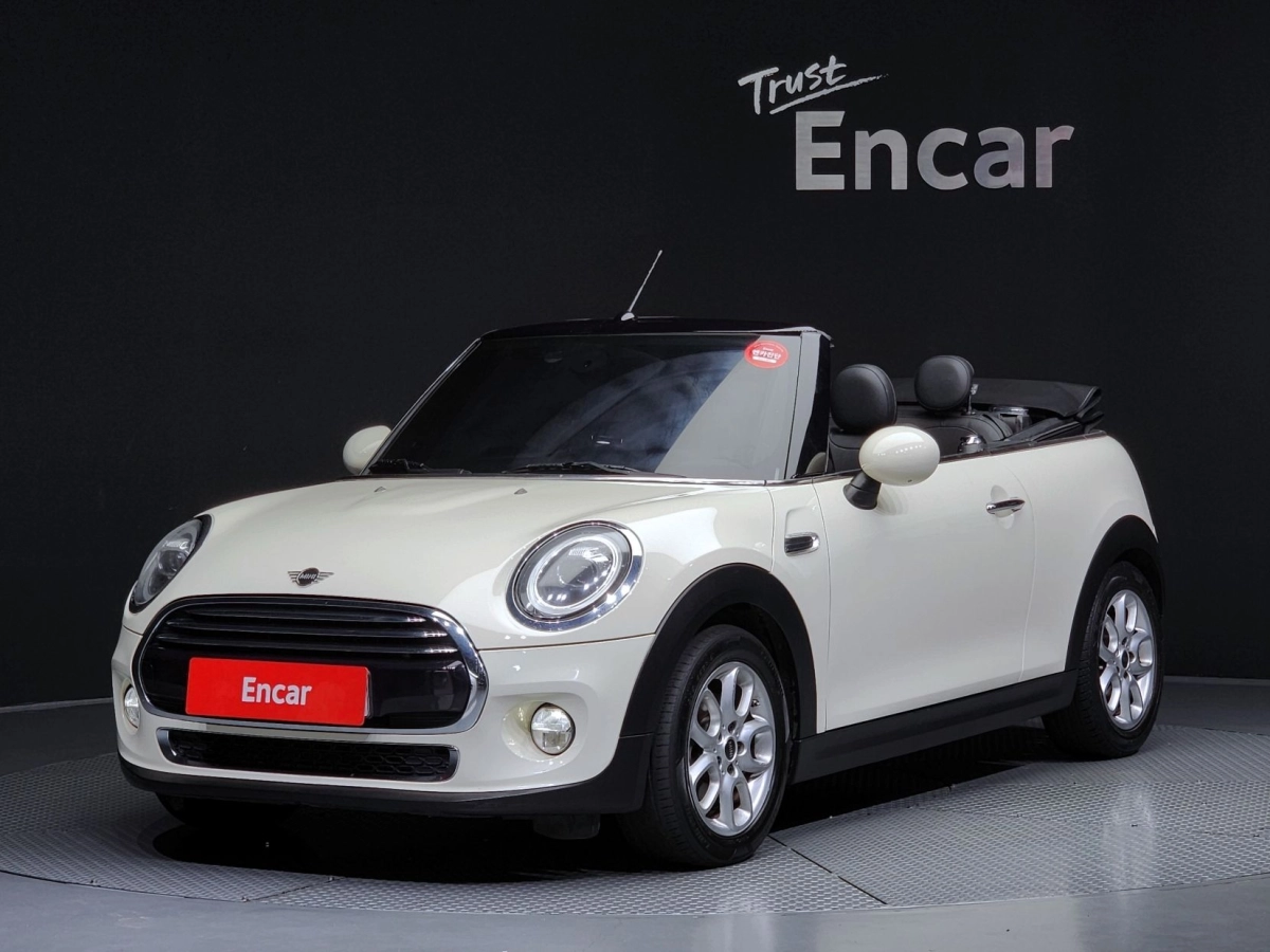 MINI COOPER CONVERTIBLE