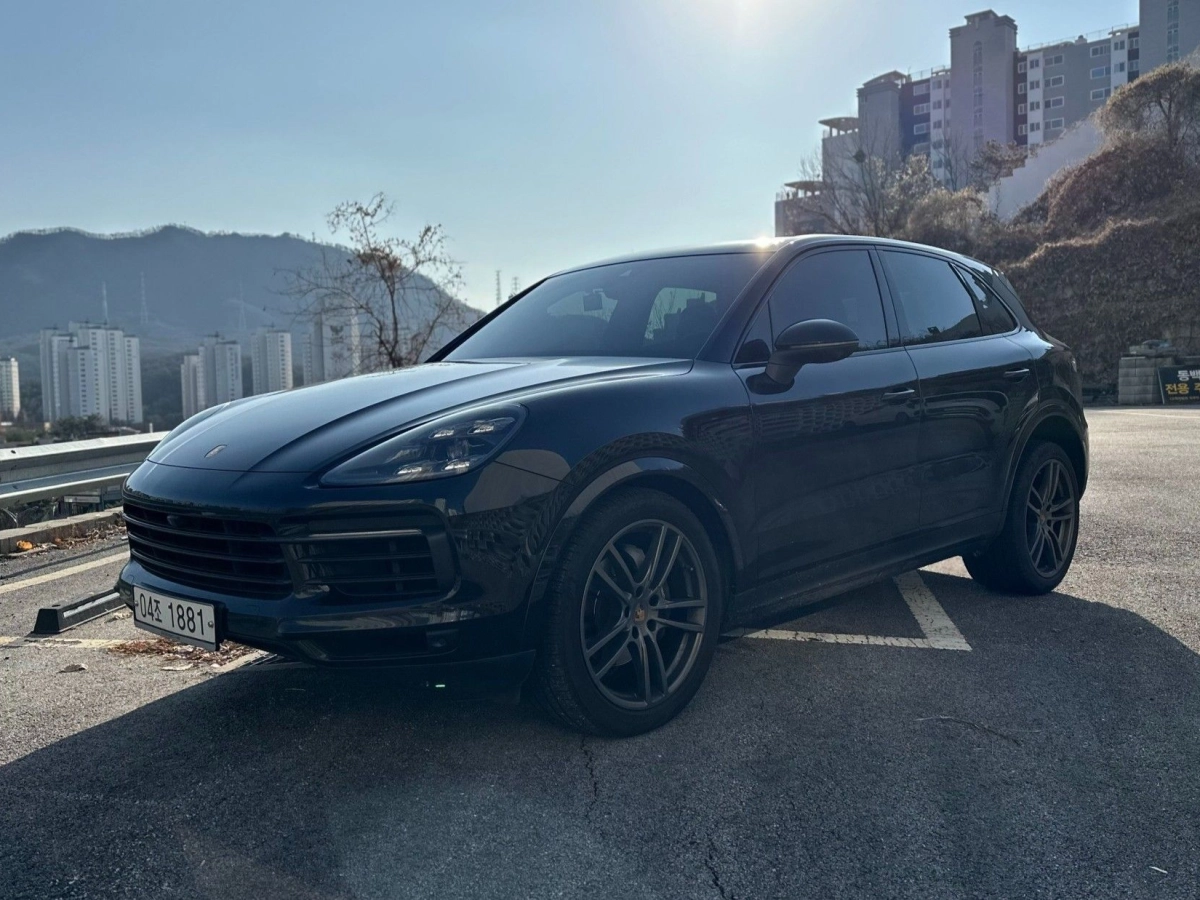 PORSCHE CAYENNE PO536