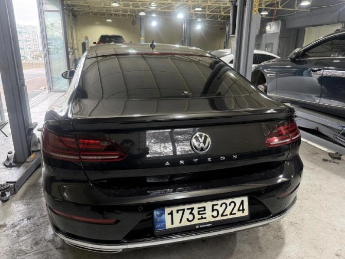 VOLKSWAGEN ARTEON