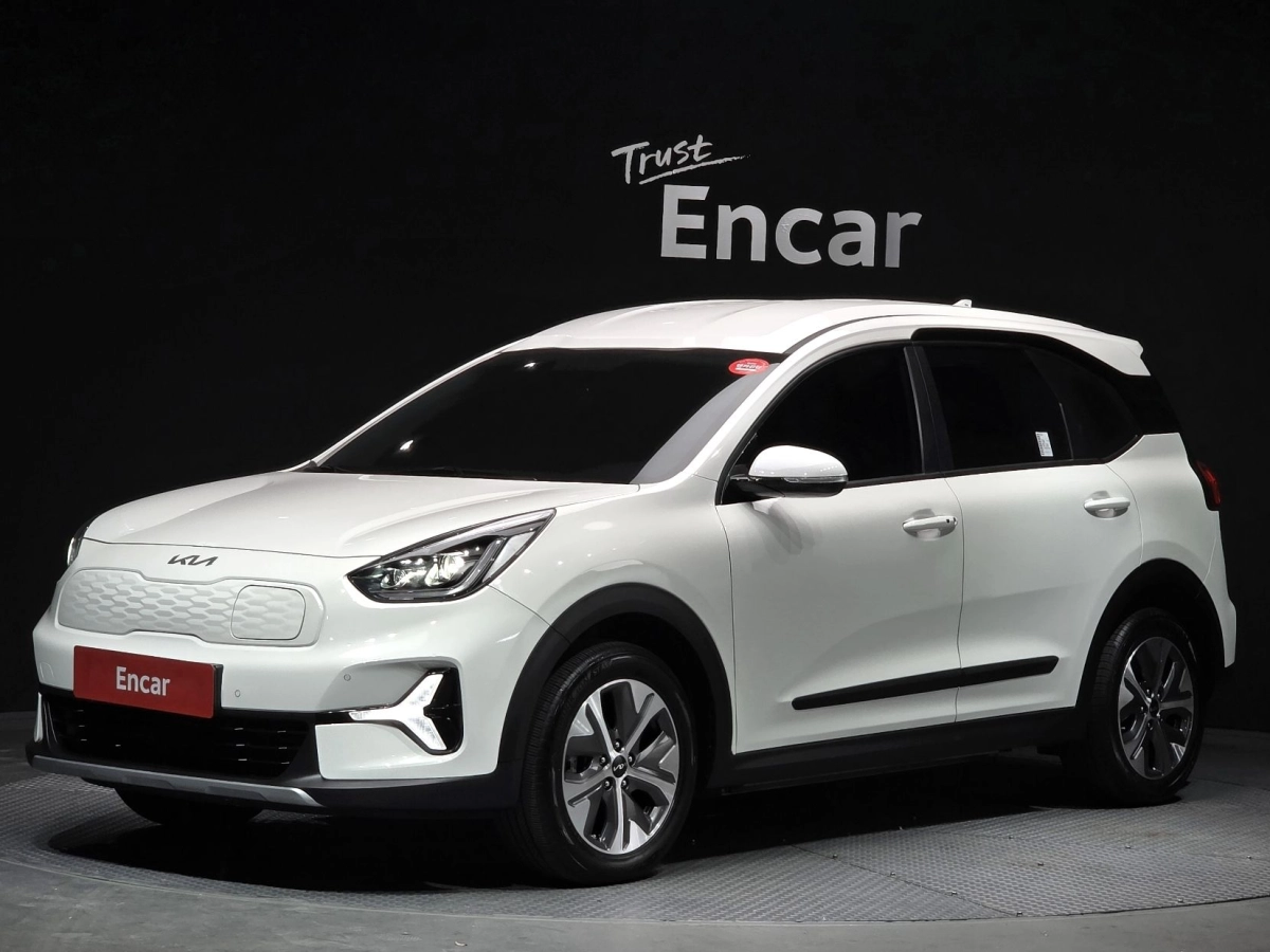 KIA NIRO PLUS