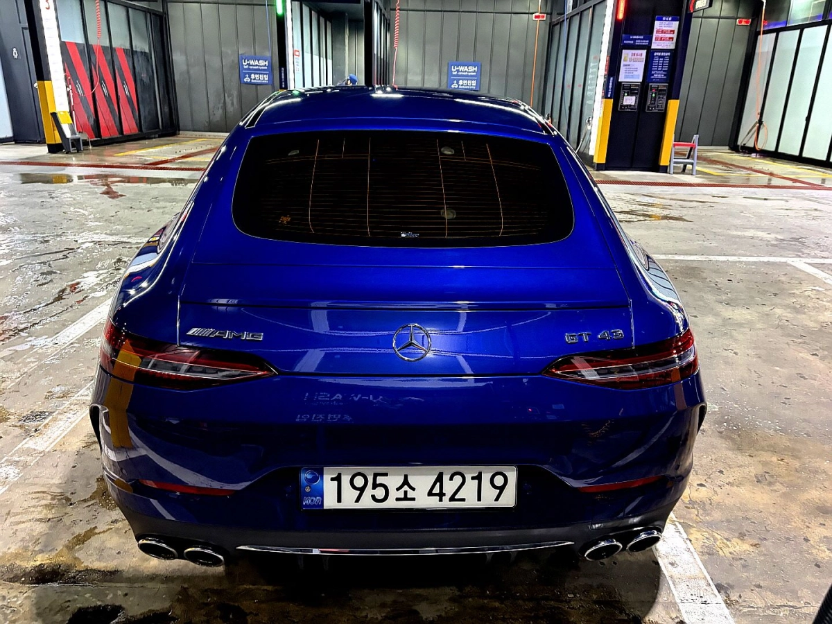 MERCEDES BENZ AMG GT