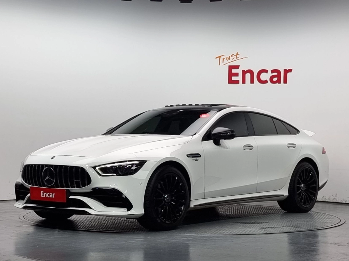 MERCEDES BENZ AMG GT