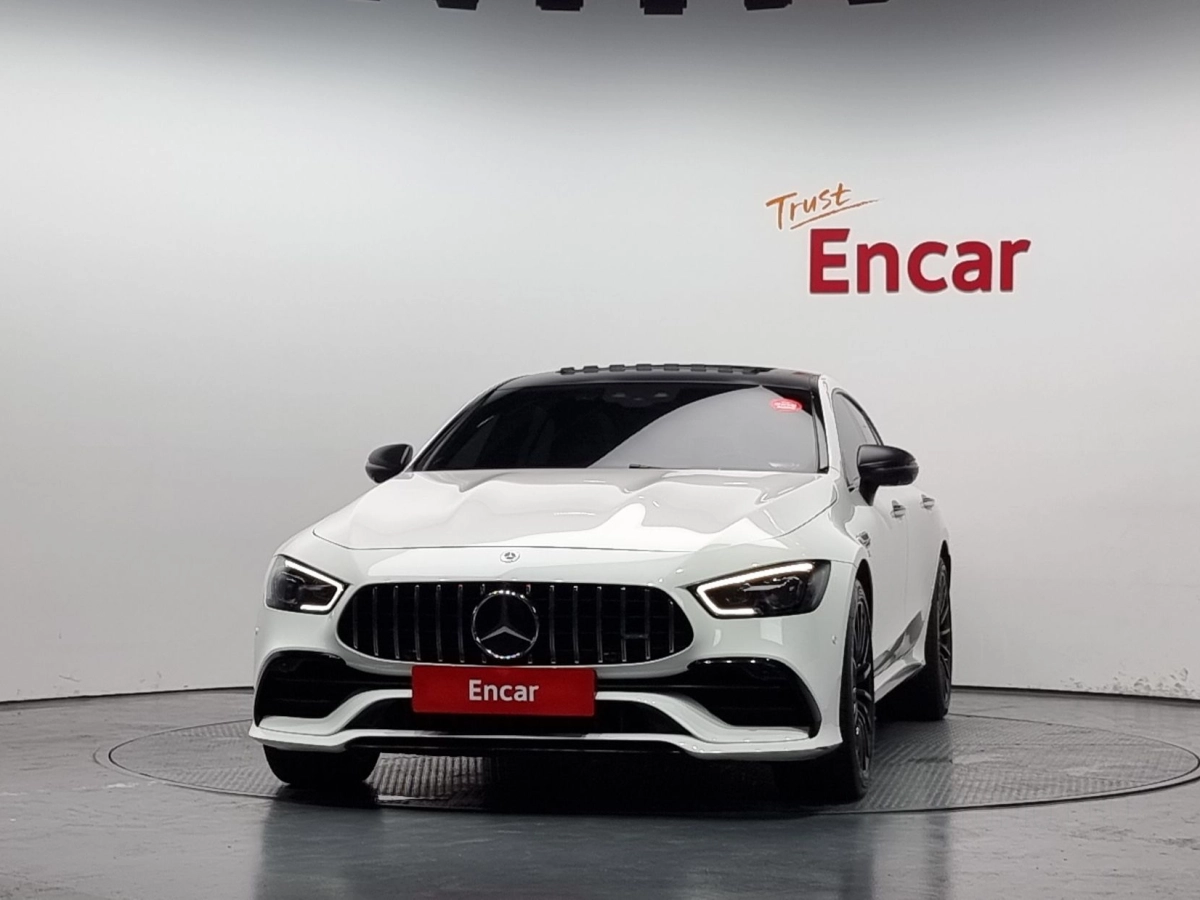 MERCEDES BENZ AMG GT