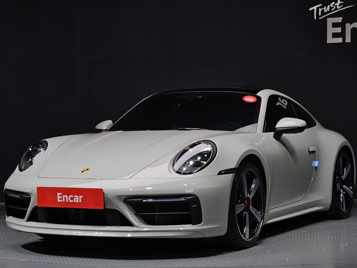 PORSCHE 911 992  2020