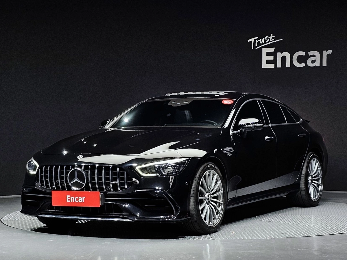 MERCEDES BENZ AMG GT