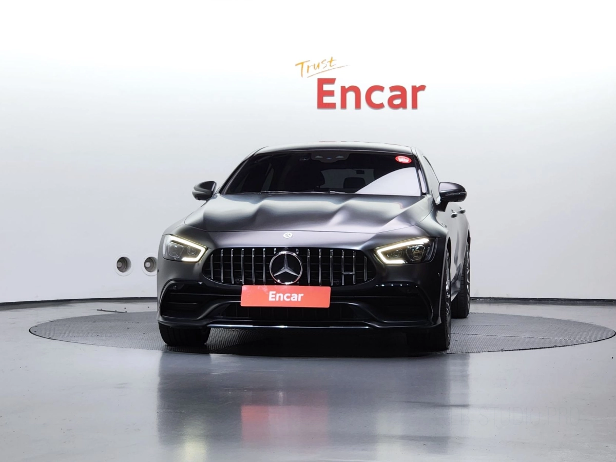 MERCEDES BENZ AMG GT