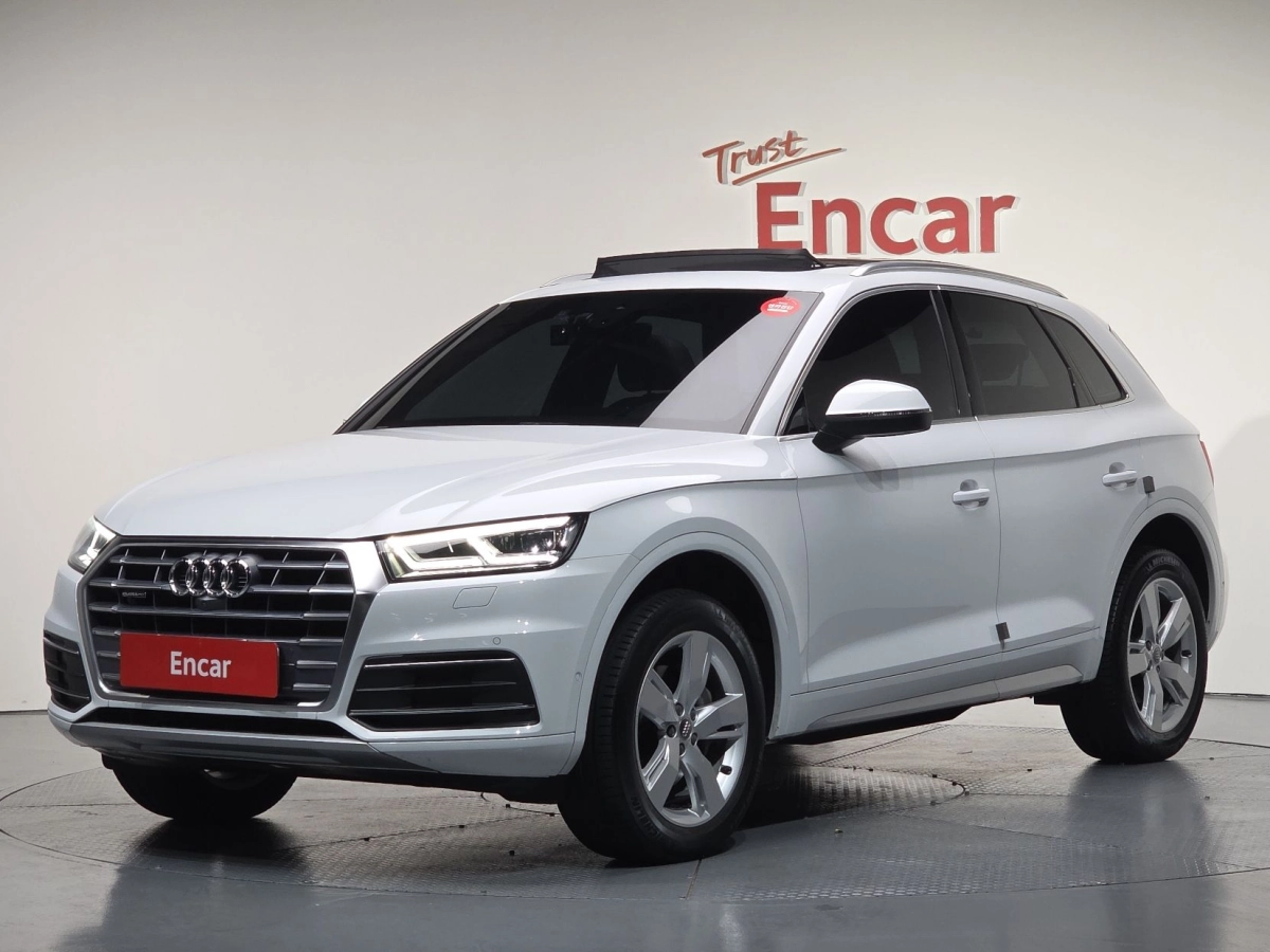 AUDI Q5 FY