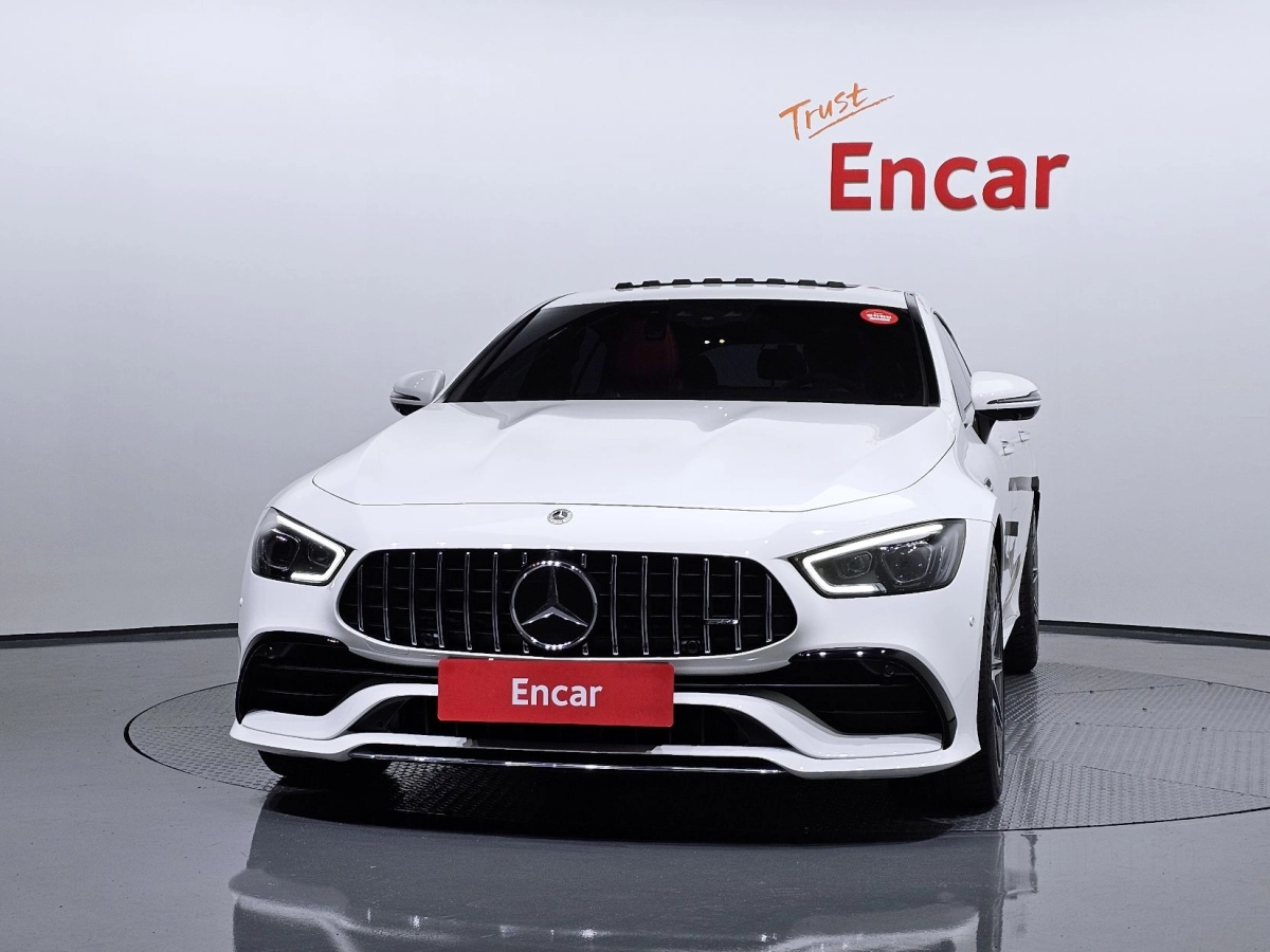 MERCEDES BENZ AMG GT