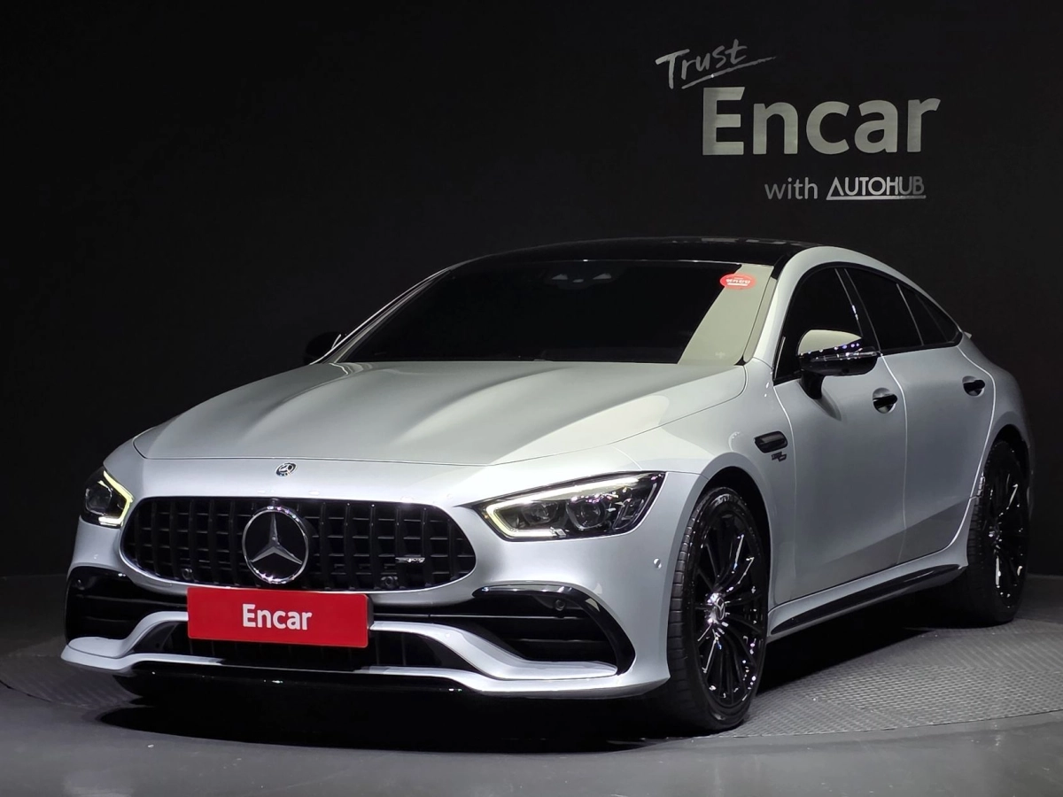 MERCEDES BENZ AMG GT