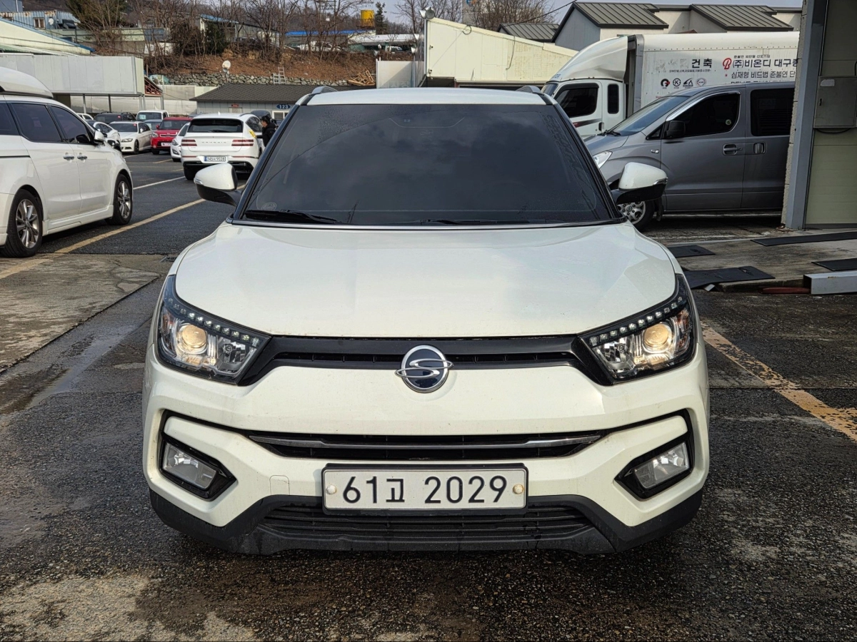 SSANGYONG TIVOLI ARMOR  2019
