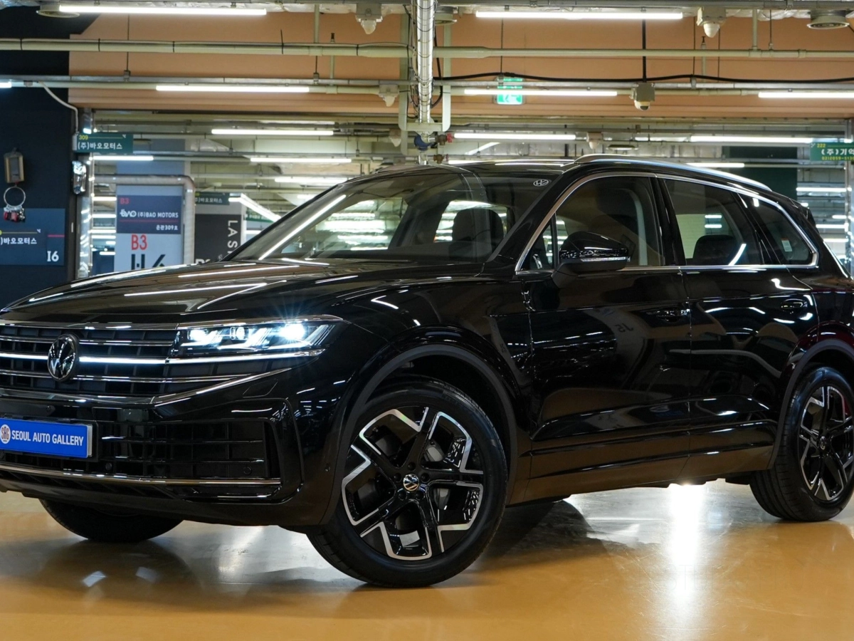 VOLKSWAGEN TOUAREG 2025