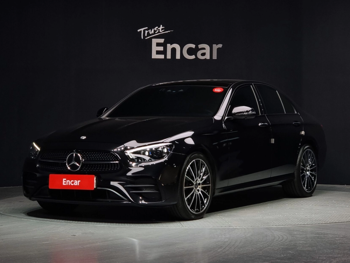 MERCEDES BENZ E-CLASS W213 2023