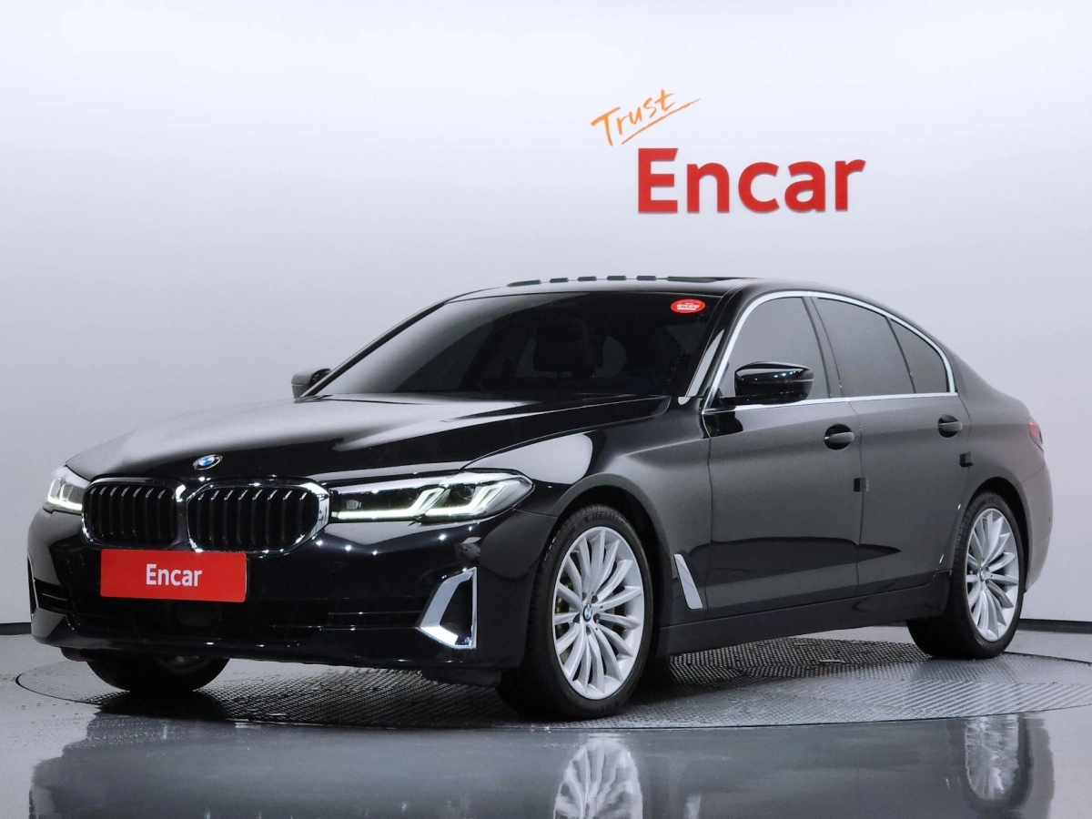 BMW 5-SERIES G30 2023