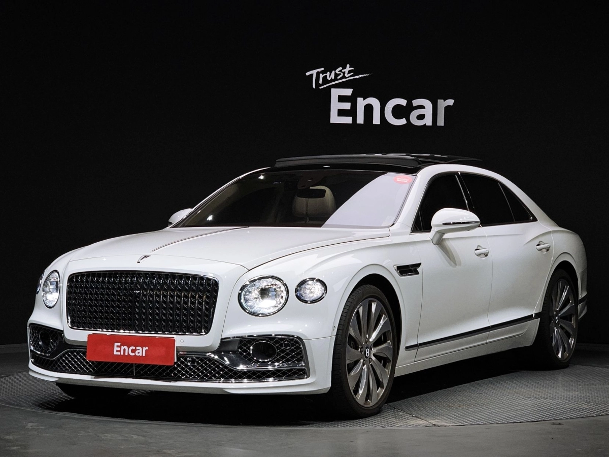 BENTLEY FLYING SPUR  2021