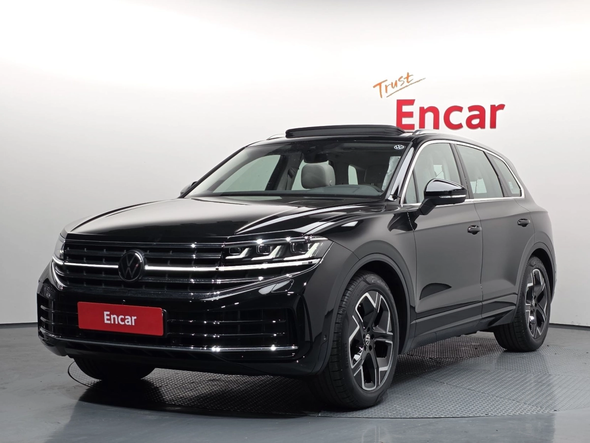 VOLKSWAGEN TOUAREG 2025