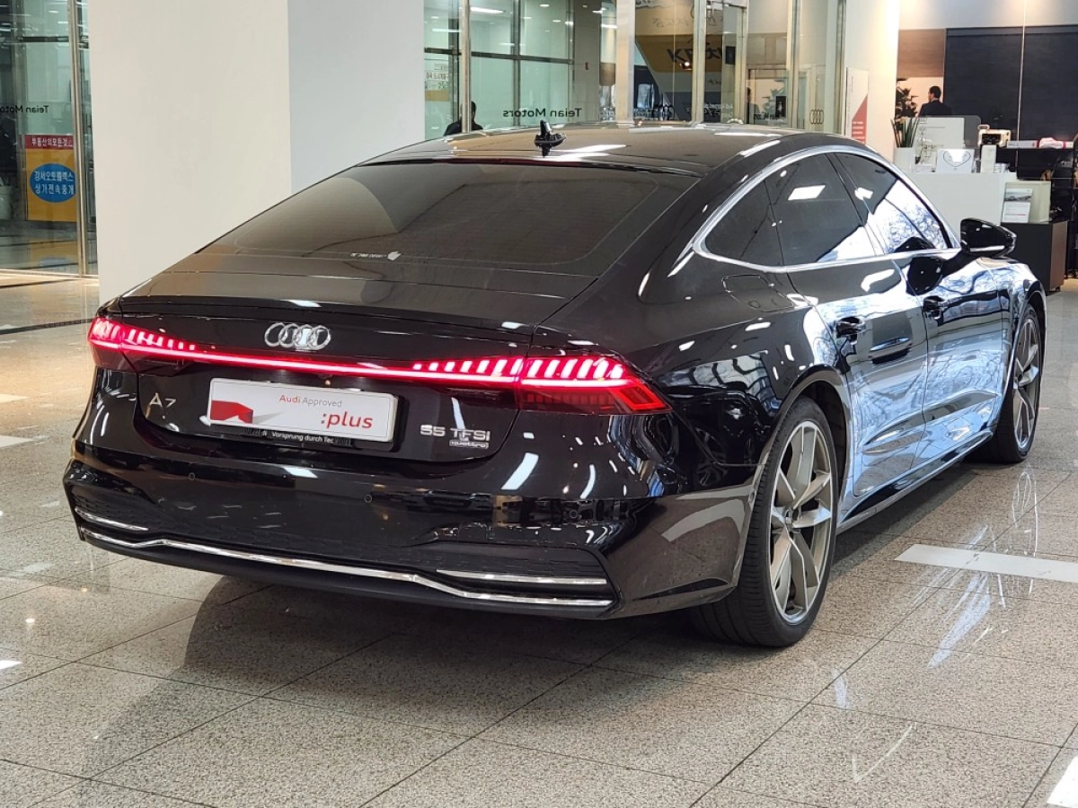 AUDI A7 4K