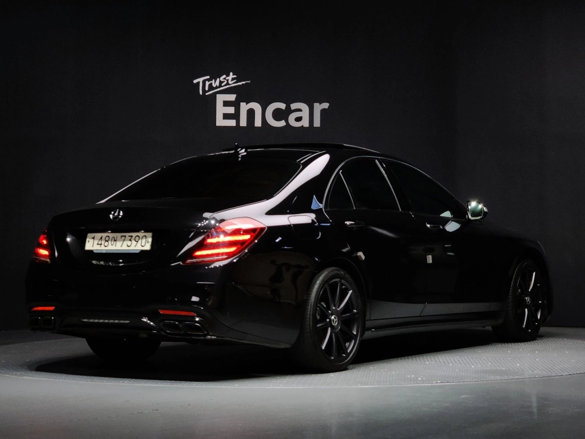 MERCEDES BENZ S-CLASS W222