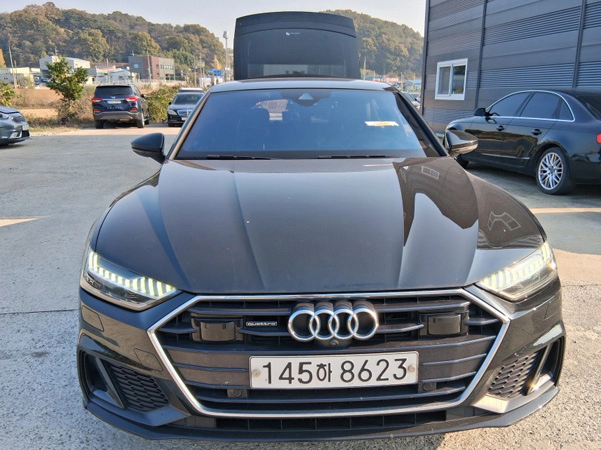 AUDI A7 4K