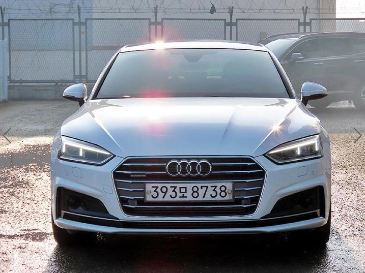AUDI A5 F5  2019