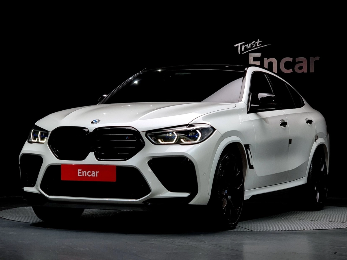 BMW X6M G06