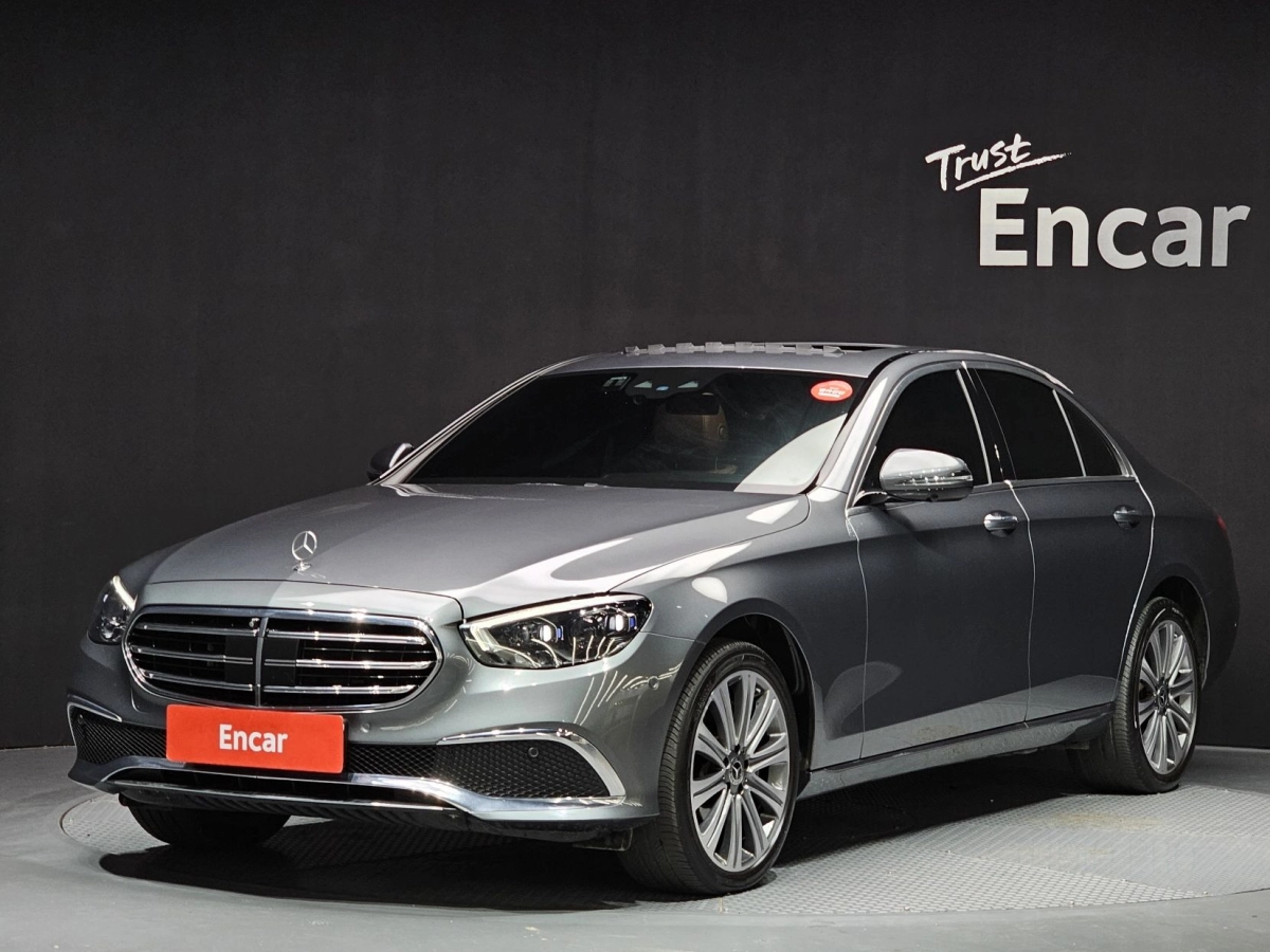 MERCEDES BENZ E-CLASS W213 2023