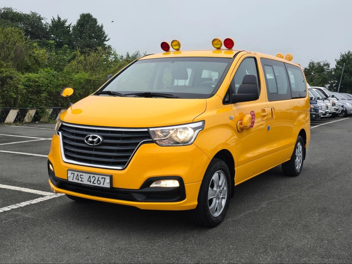 HYUNDAI STAREX GRAND 2019