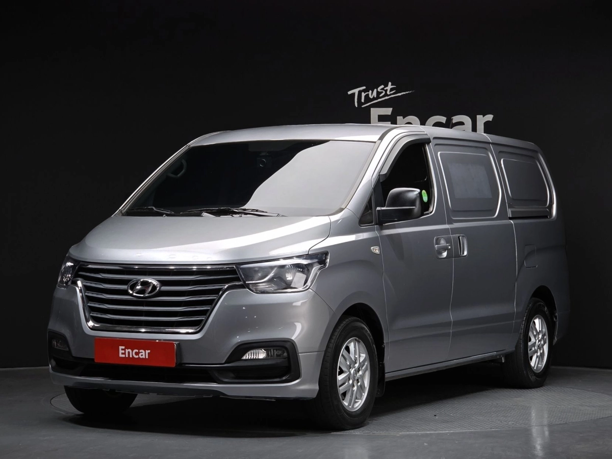 HYUNDAI STAREX GRAND 2019