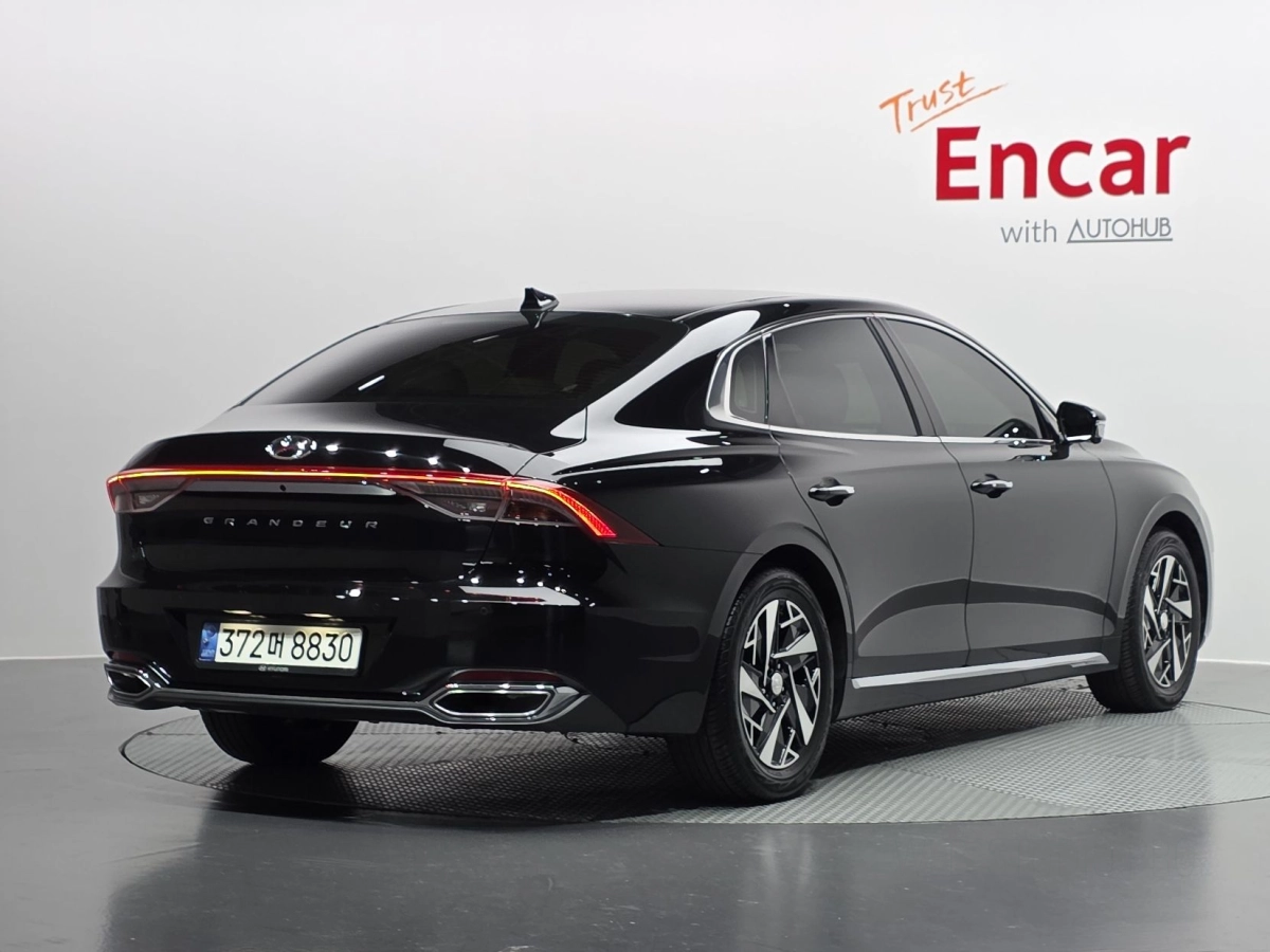 HYUNDAI GRANDEUR IG HYBRID