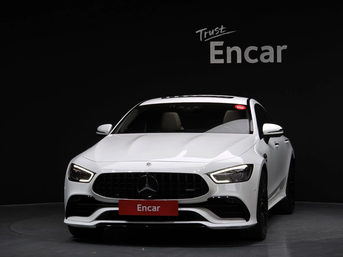 MERCEDES BENZ AMG GT