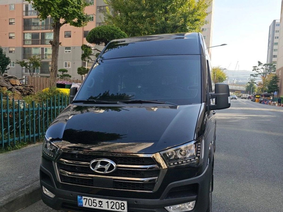 HYUNDAI SOLATI  2023