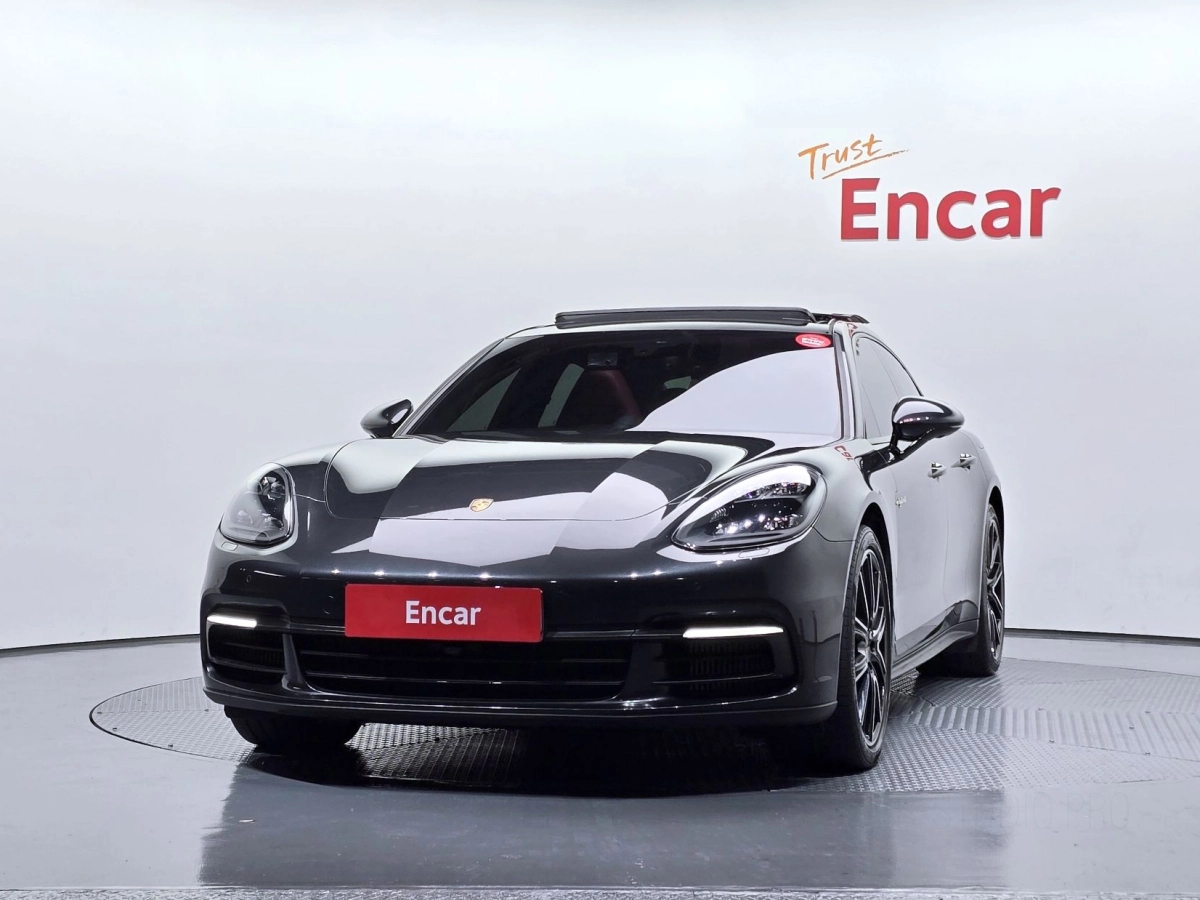 PORSCHE PANAMERA 971