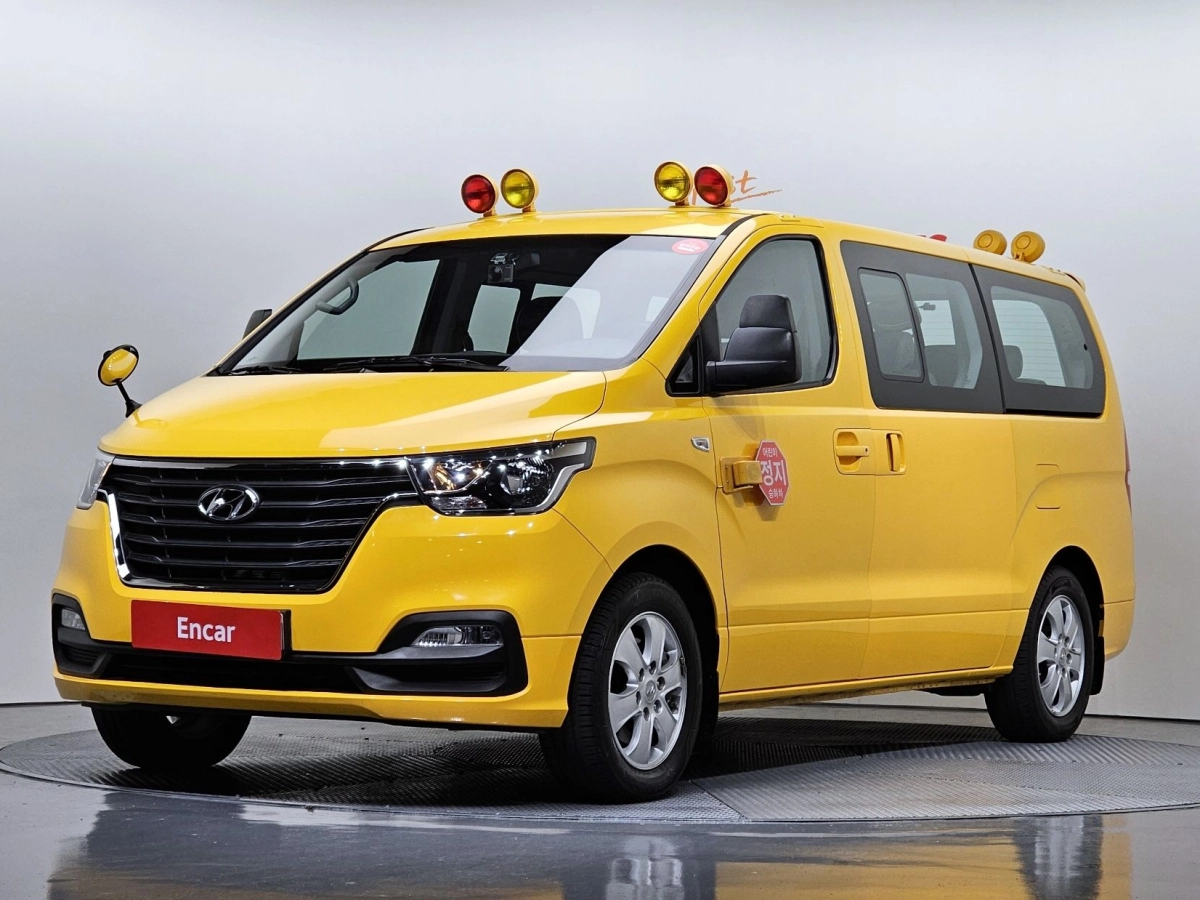 HYUNDAI STAREX GRAND