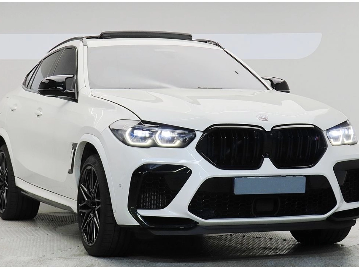 BMW X6M G06