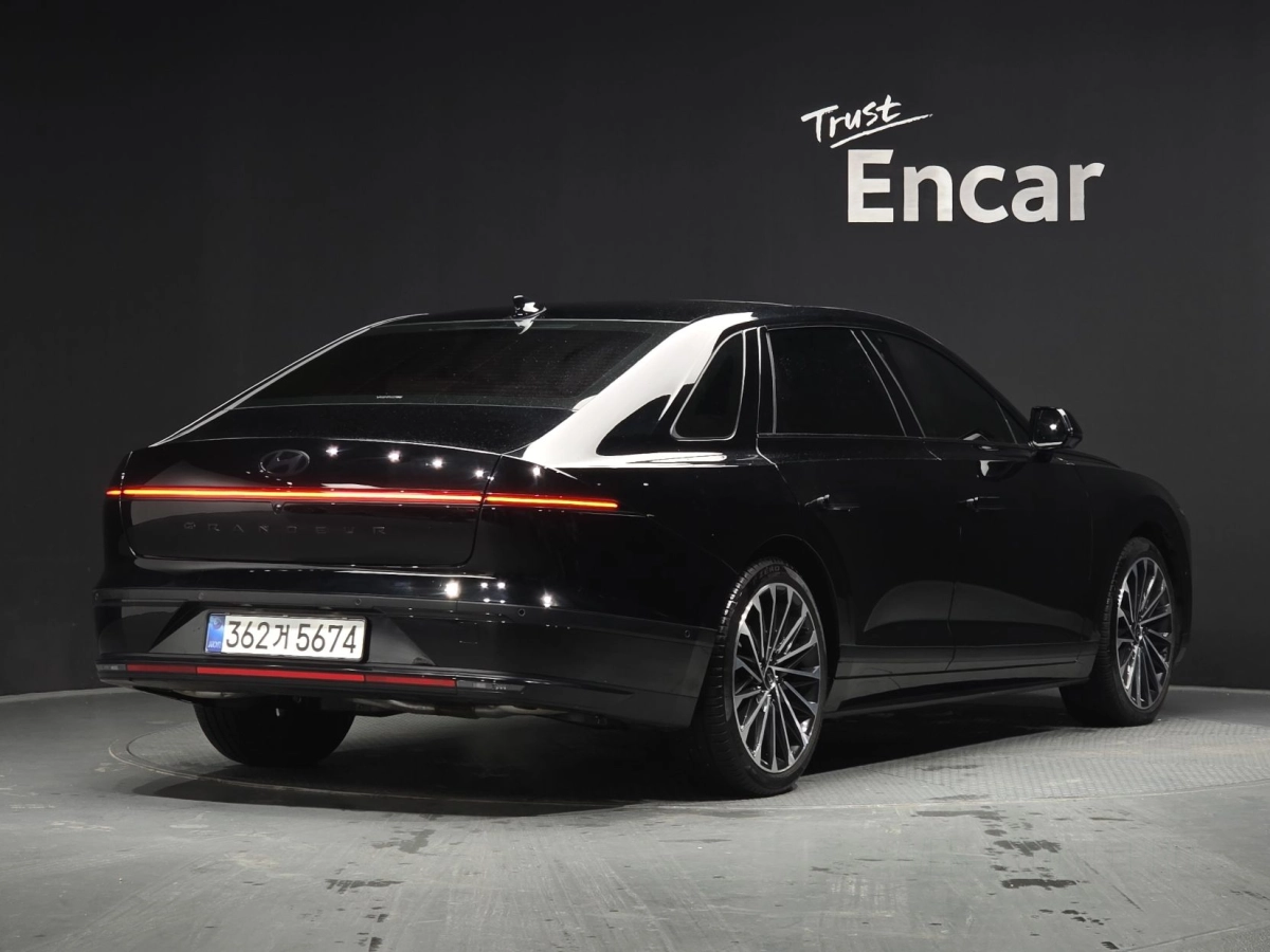 HYUNDAI GRANDEUR HYBRID GN7