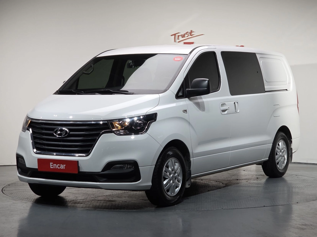 HYUNDAI STAREX GRAND
